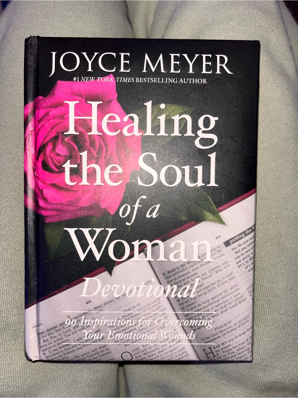 - Healing the Soul of a Woman Devotional Book (Pink)